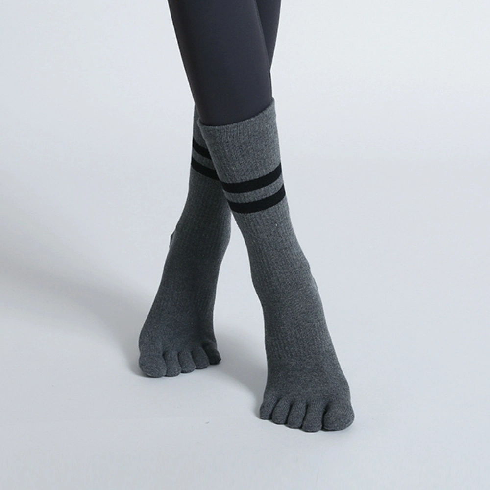 Toe Split Knee High Grip Socks, Non-Slip Thermal Yoga, Pilates, Ballet Socks, Women′s Socks Bl23481